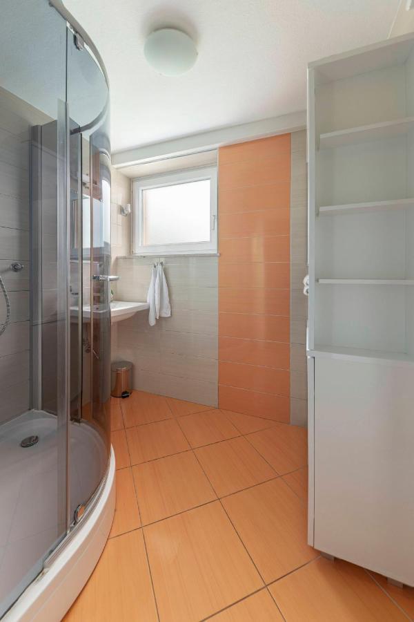 Apartment Vizmarje Любляна Экстерьер фото